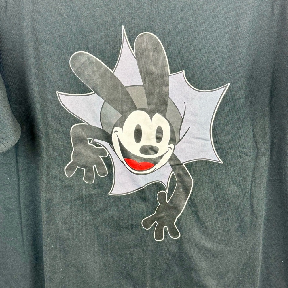 Oswald The Lucky Rabbit Burst Tee Unisex Size XL Disney Parks World Mickey NWT - Picture 3 of 8